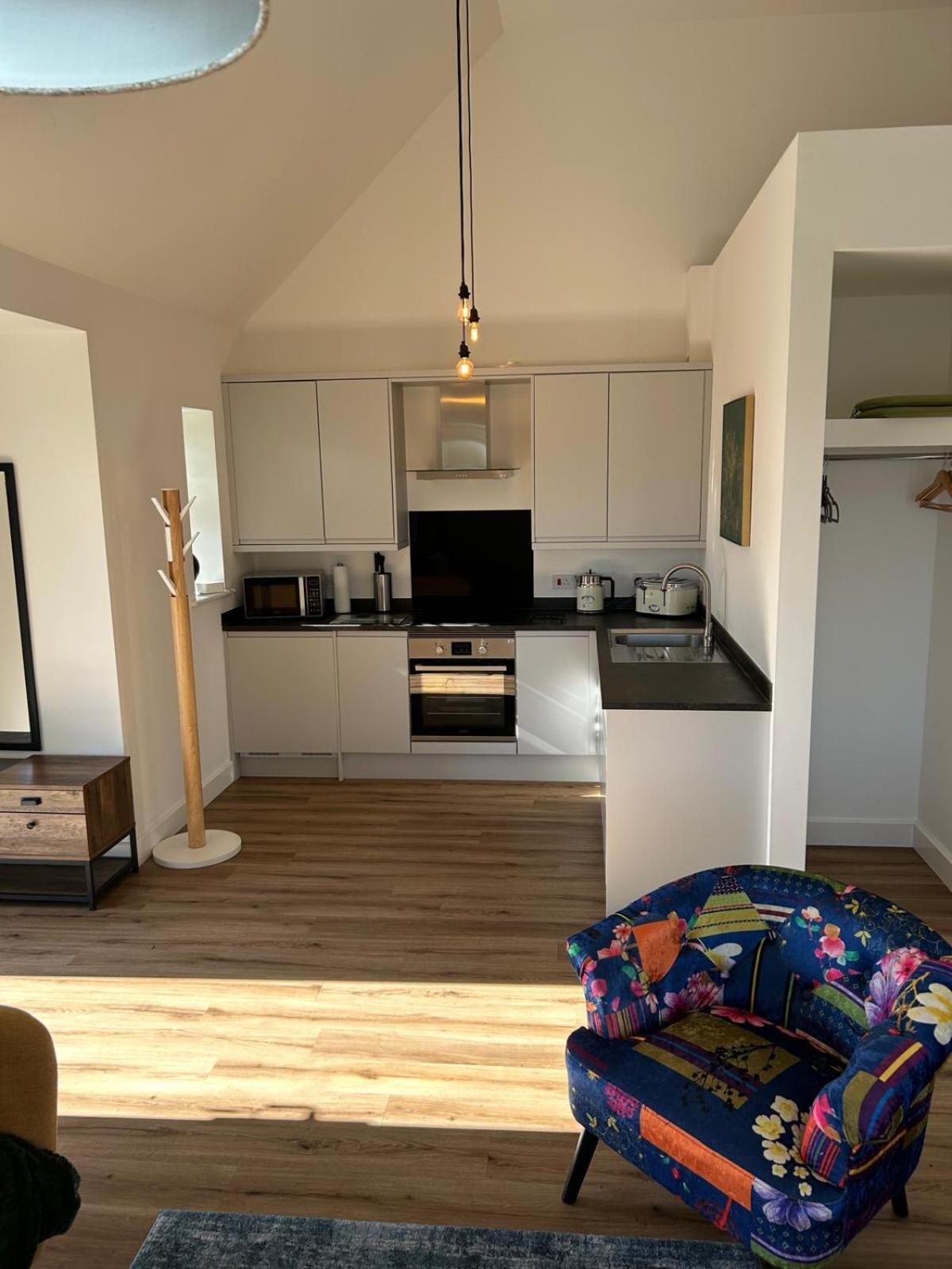 Appartamento Blundens Dawmill Chichester Esterno foto